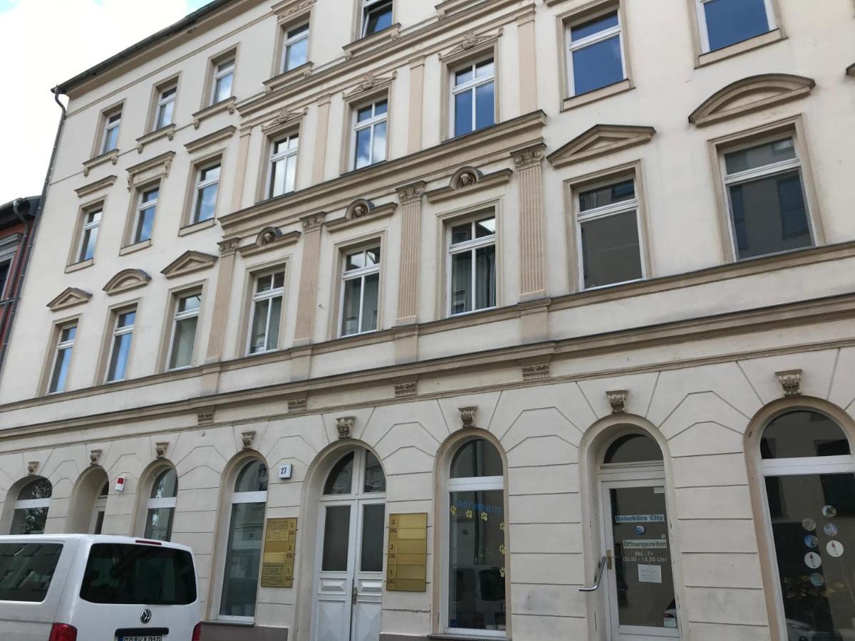 Stadtdschungel Fewo Mit Balkon Cottbus Exterior foto